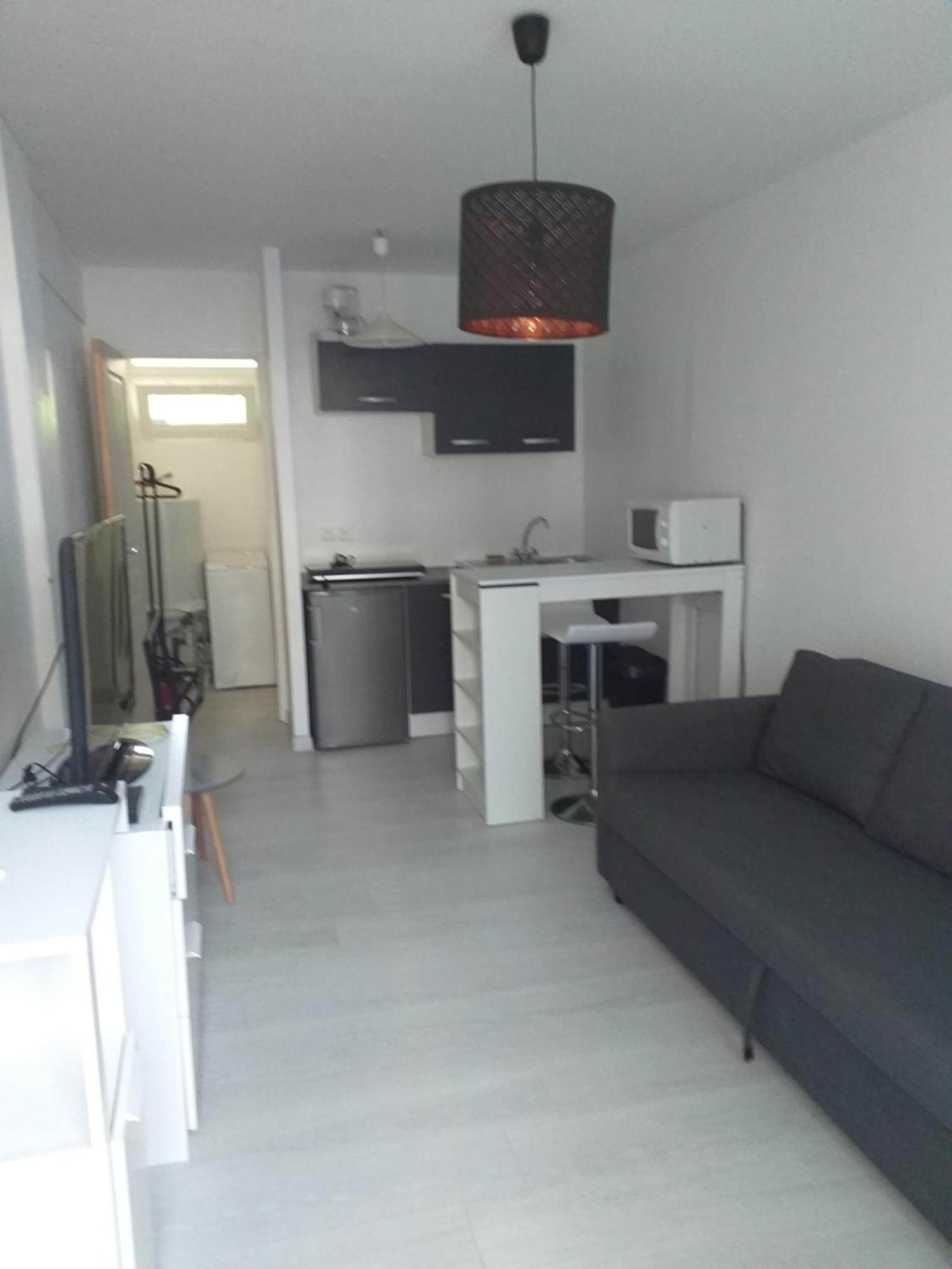 Studio Meuble Wifi A Proximite Du Tram Castelnau-le-Lez Buitenkant foto
